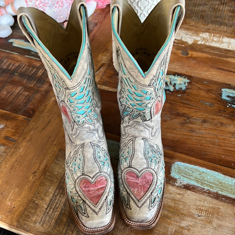 Perfect Condition Corral Cowgirl Boots